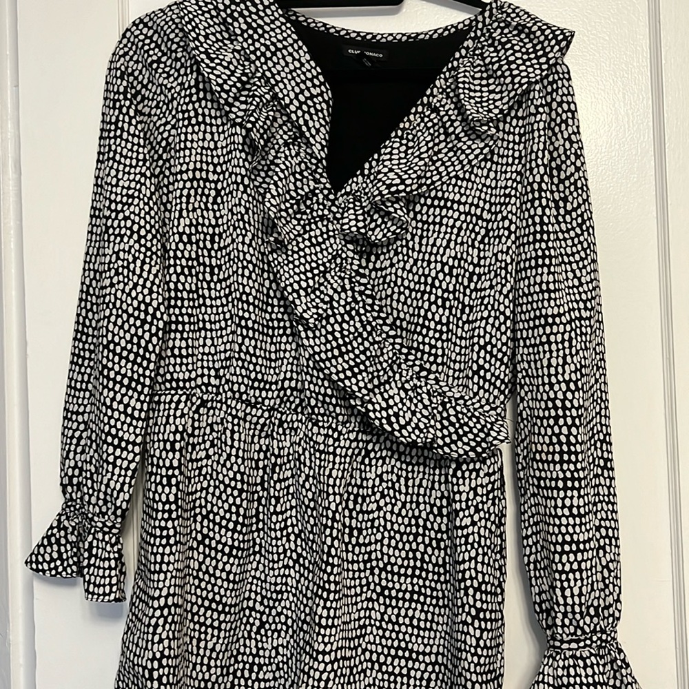 Club Monaco Printed Jumper/Romper - Long sleeve, ruffle Size 6